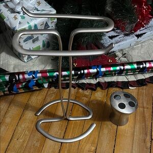 Silver Towel Holder Stand & matching toothbrush holder brushed nickel Excellent!